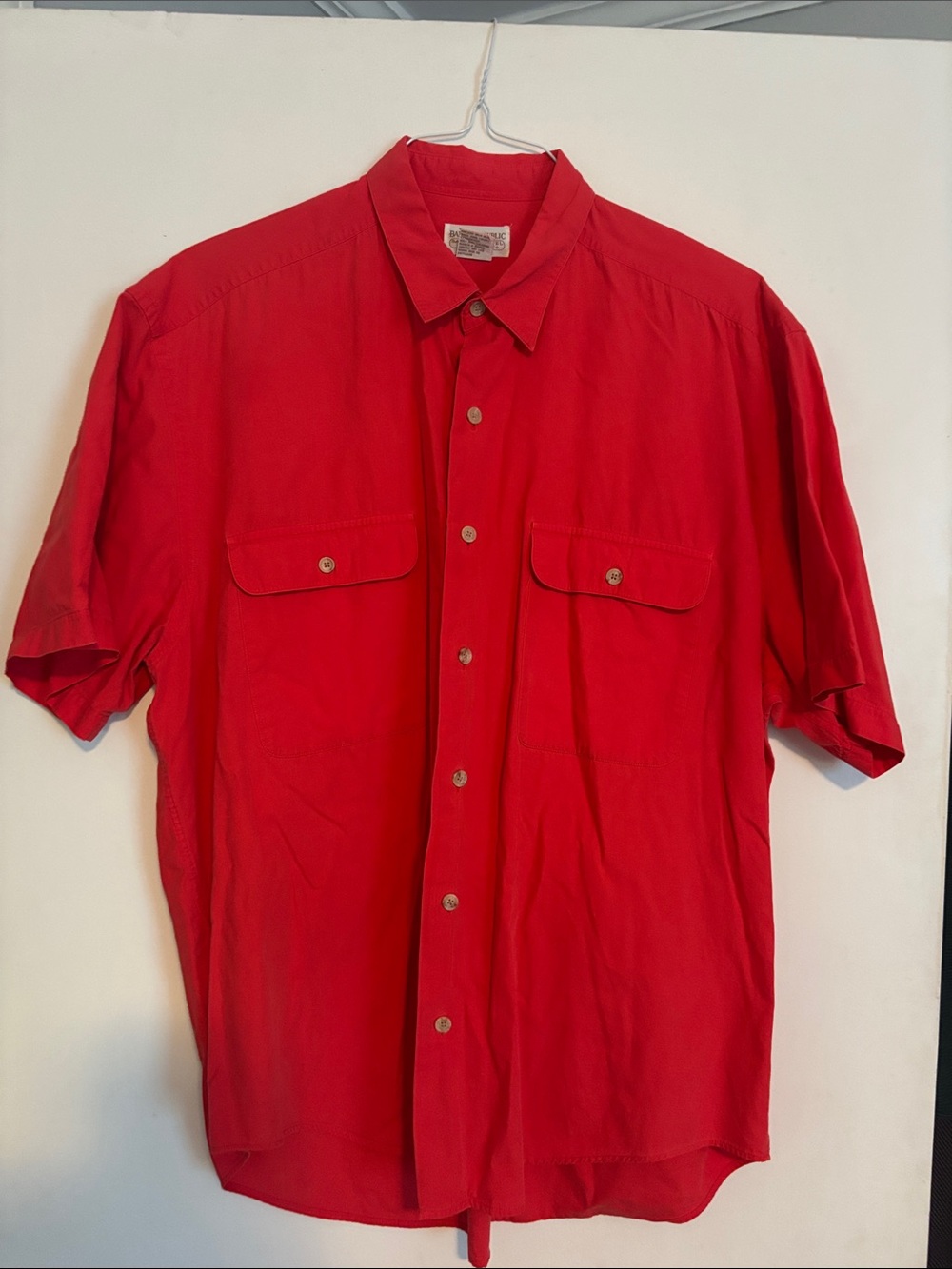 Men's Banana Republic safari shirt, Red, Large